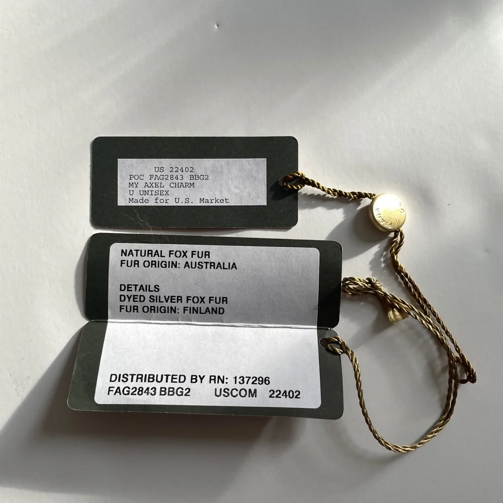 “My Axel Charm” Loro Piana real fox fur charm in the shape of a rooster. - Picture 8 of 11